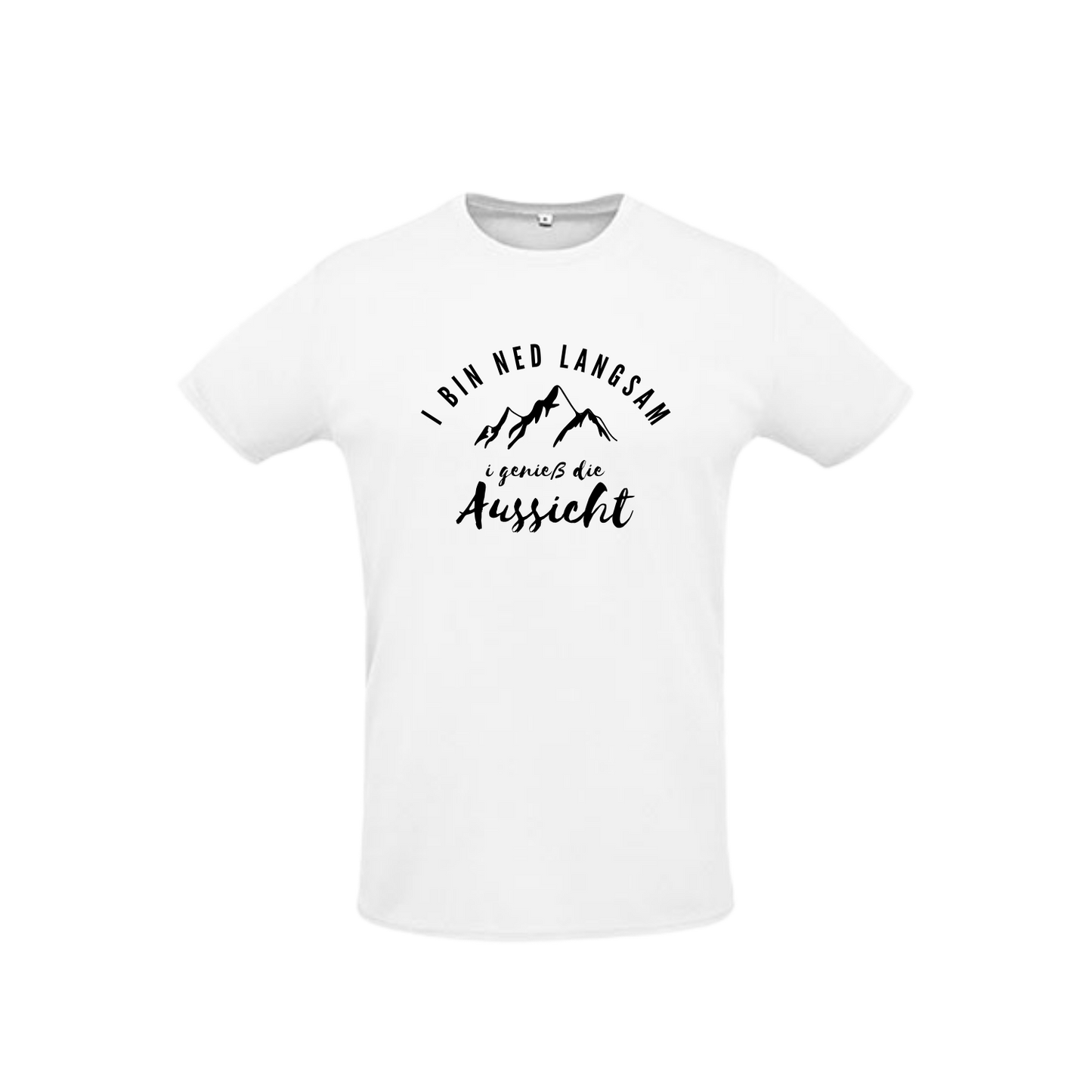 weißes Sportleiberl kurzärmelig mit Bergen und Schrift "I bin ned langsam, i genieß die Aussicht" auf der Brust